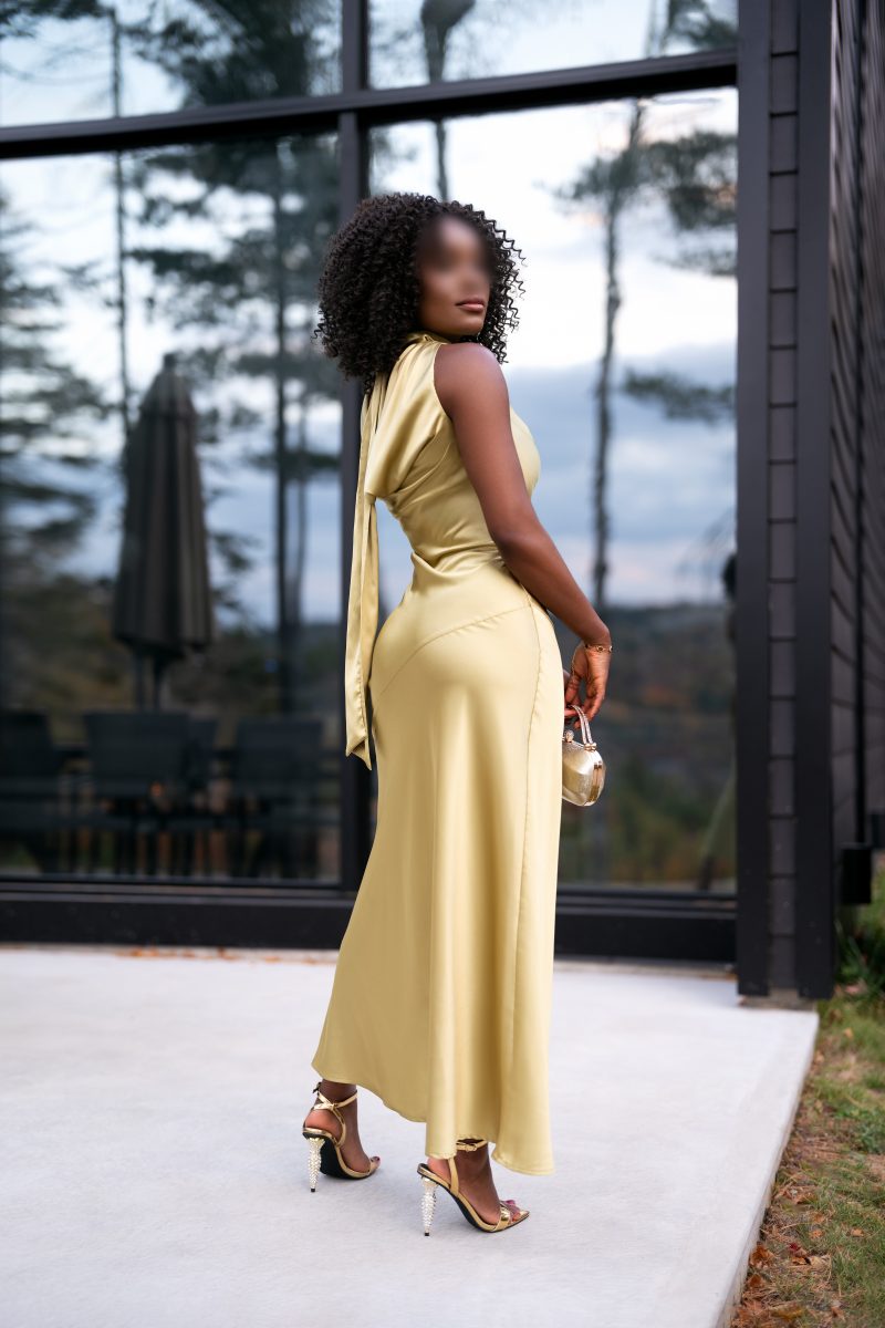 Olivia Paloma In a golden dress and all elegant